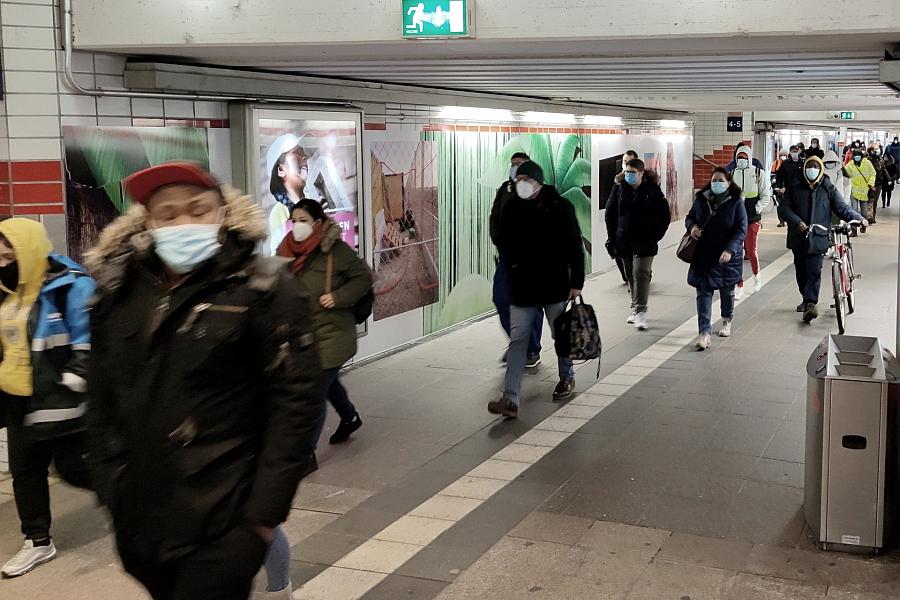 Julia Klöckner verteidigt Bundestagsverwaltung im Streit um Spahns Maskenaffäre