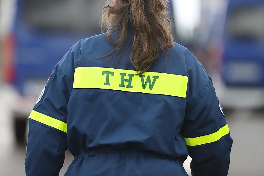 THW übt mit über 150 Helfern Katastrophenszenario in Berlin