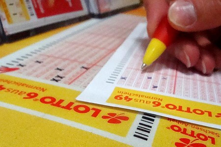 Lottozahlen vom Samstag: 7, 12, 16, 19, 30, 36 mit Superzahl 7