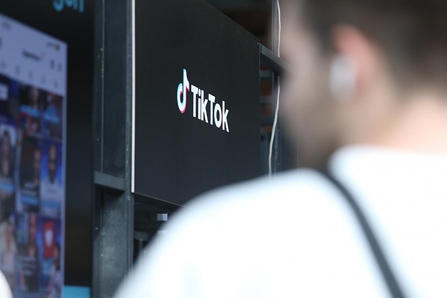Bodo Ramelow kritisiert Tiktok als Lösung für politische Debatten und fordert mehr direkte Demokratie