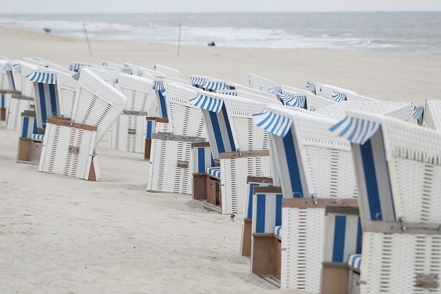 Jeder Fünfte kann sich 2024 keine Urlaubsreise leisten – Alleinerziehende besonders betroffen