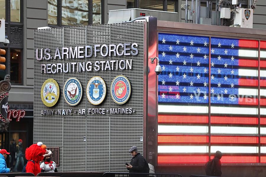 Ex-General Hodges kritisiert Trumps Militärparade und fordert Protest