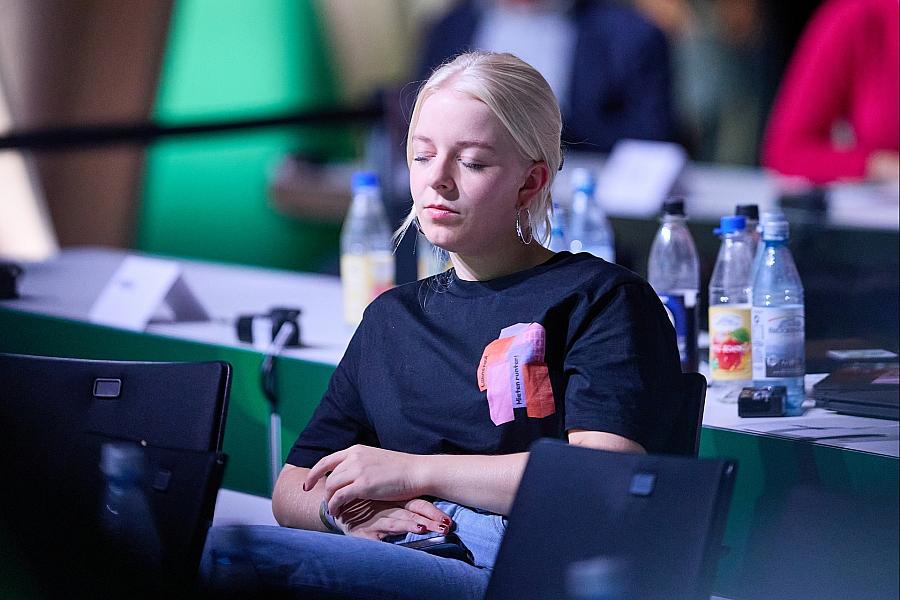 Grüne in Bayern distanzieren sich von Parteijugend-Vorsitzender nach ACAB-Post