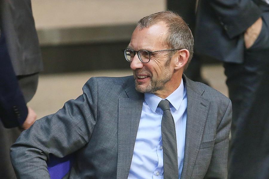 Wehrpflicht-Debatte: CDU-Politiker Röwekamp unterstützt Pistorius` Plan für verpflichtende Elemente