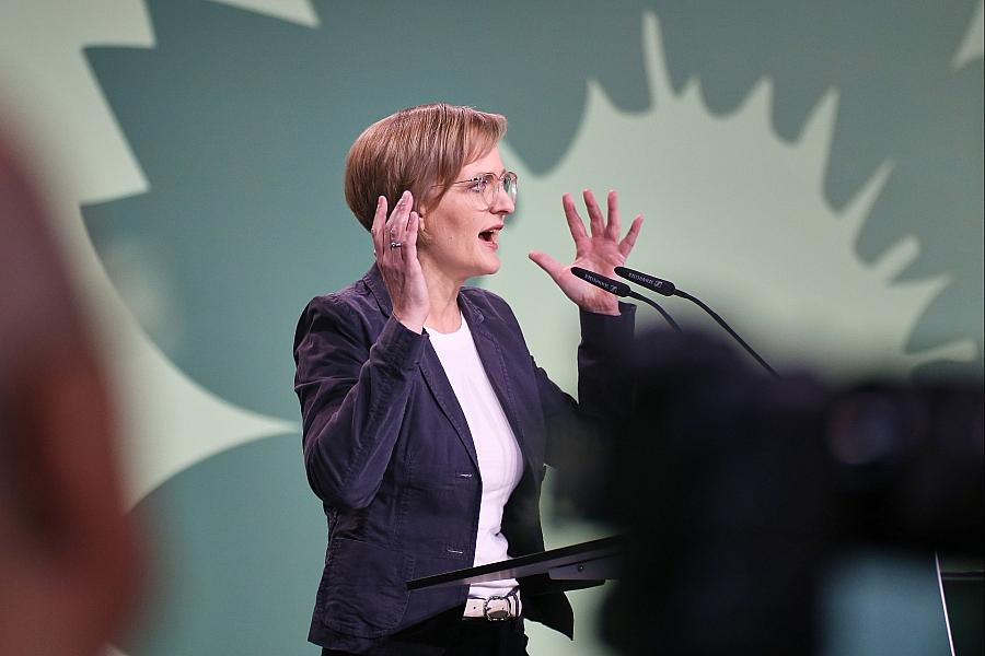 Grünen-Chefin Brantner kritisiert SPD-Kakophonie in der Außenpolitik und warnt vor Putin