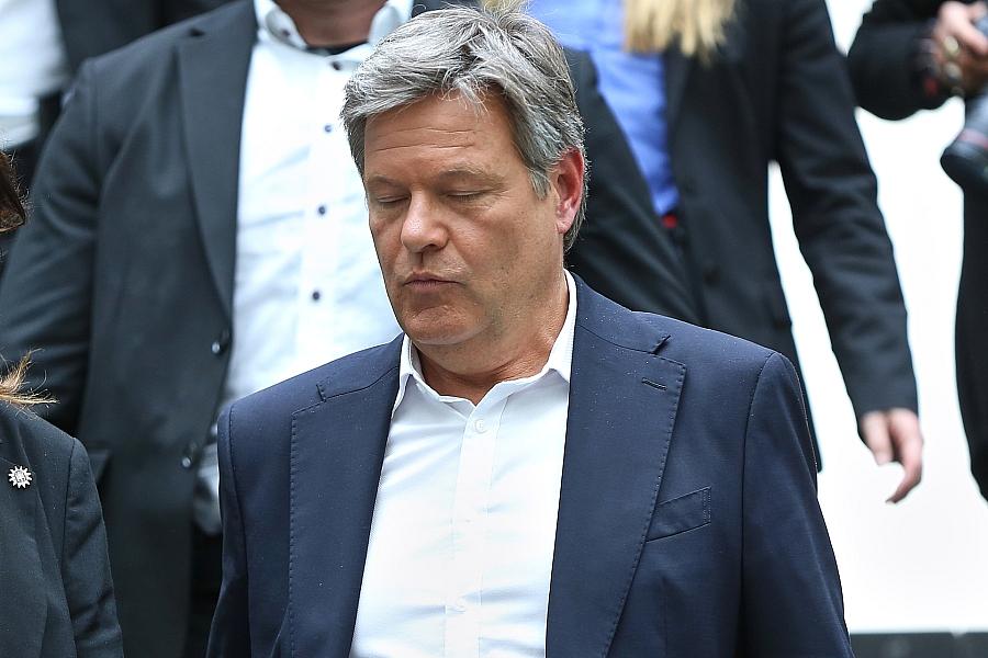 CDU kritisiert Habeck nach ArcelorMittal-Entscheidung zu grünem Stahl