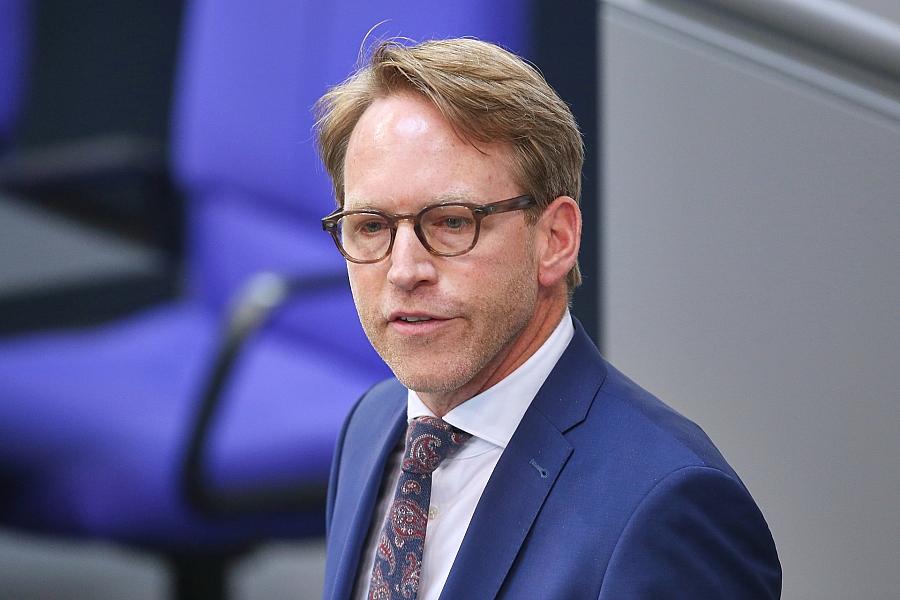 Marc Henrichmann will Resilienz Deutschlands und Nachrichtendienste stärken
