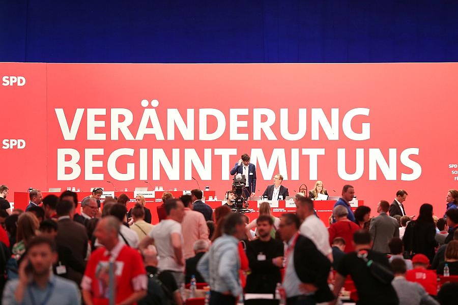 SPD-Parteitag in Berlin: Abschiede und Aufarbeitung nach Wahldebakel