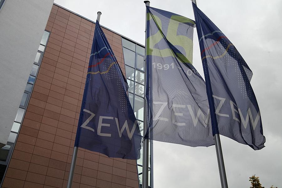 ZEW-Konjunkturerwartungen steigen weiter: Optimismus für deutsche Wirtschaft wächst