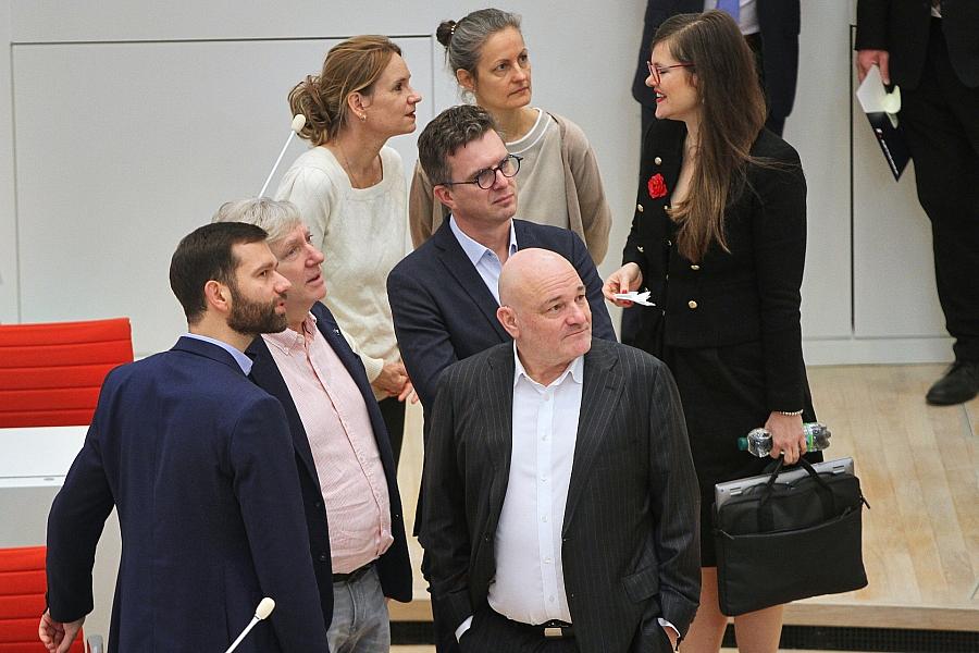 BSW kritisiert Pläne für Mindestlohn-Ausnahme bei Saisonarbeit