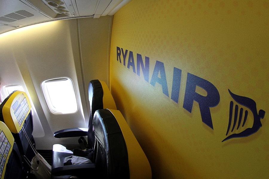 Brand in Ryanair-Flugzeug auf Mallorca: 18 Passagiere betreut, sechs leicht verletzt