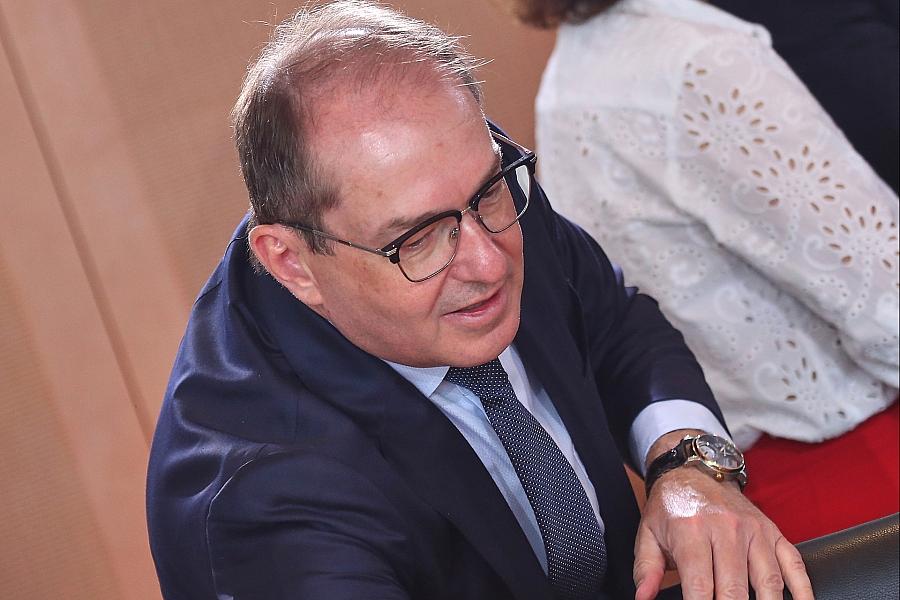 Dobrindt plant schärfere EU-Migrationspolitik beim Zugspitzgipfel