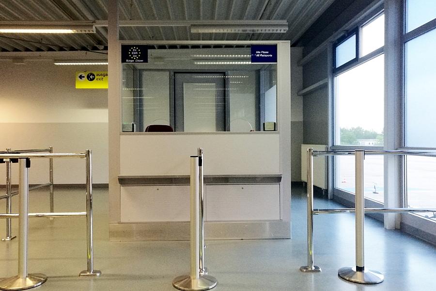 Bundesregierung noch unentschieden bei Ausweiskontrollen bei Schengen-Flügen