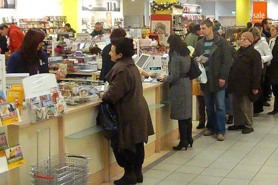 Ifo-Geschäftsklima Einzelhandel sinkt drittes Mal in Folge – leichte Entspannung beim Preisdruck