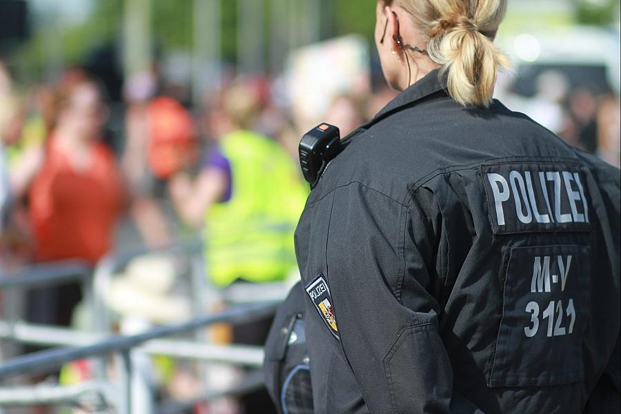 Unbekannte brechen in Restaurants in Zingst ein