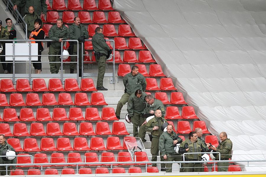 GdP fordert mehr Überwachungstechnik in Fußballstadien