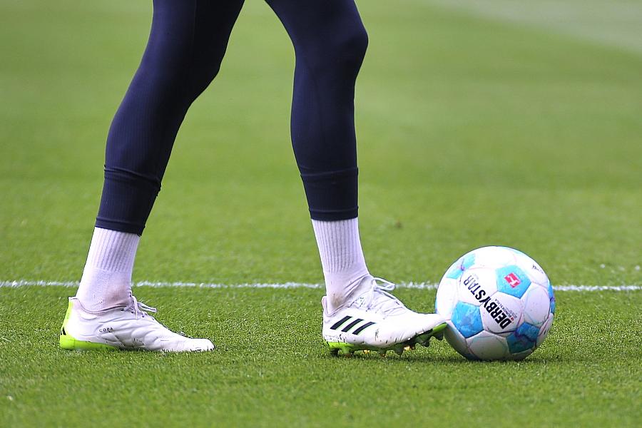 FC Schalke 04 ringt Lok Leipzig im DFB-Pokal nach Verlängerung nieder