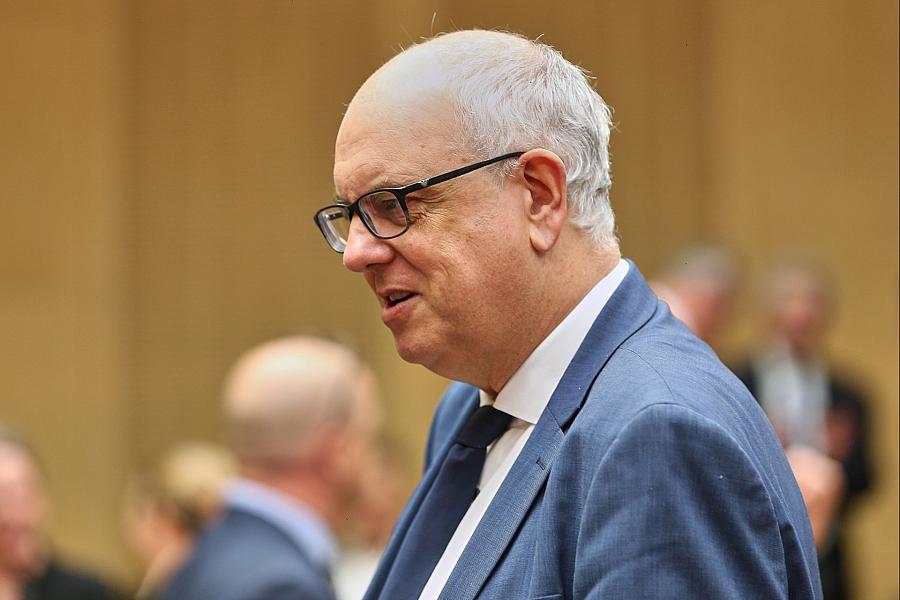 Bremen Bürgermeister fordert Gelassenheit im Gender-Streit