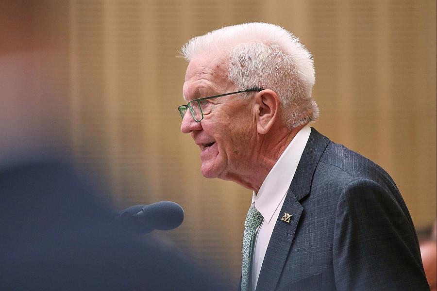 Kretschmann rät Grünen zur Mitte: Konfrontation führt zu Extremen