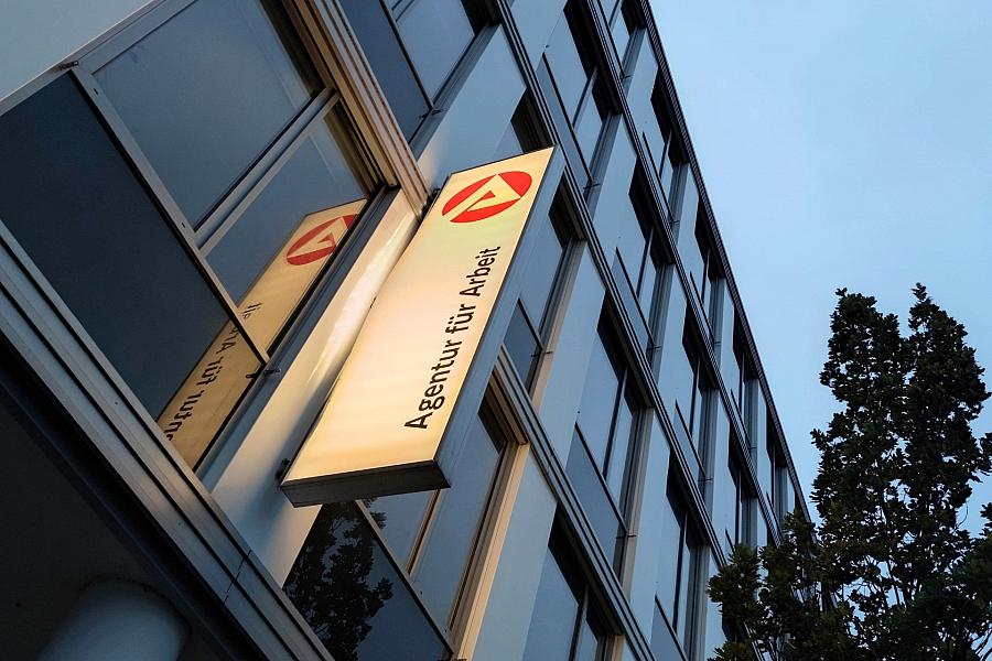 Studie zeigt gemischte Arbeitsmarktentwicklung in Mecklenburg-Vorpommern