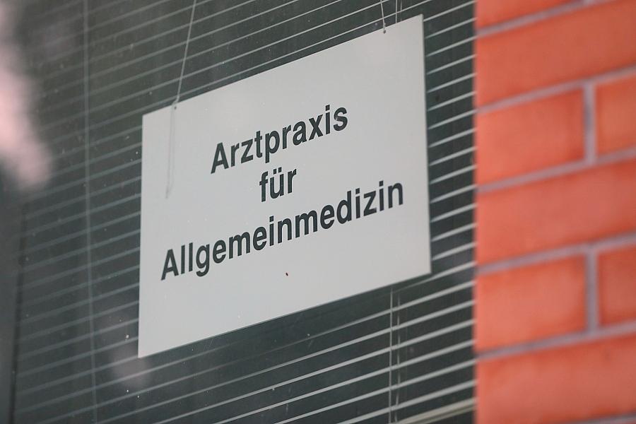 Linke fordert bessere Bedingungen für Mediziner in Mecklenburg-Vorpommern