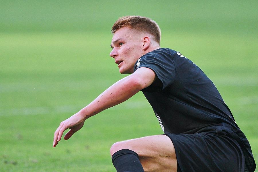 Bayer Leverkusen besiegt SC Freiburg 2:0 und festigt Spitzenposition in der Bundesliga