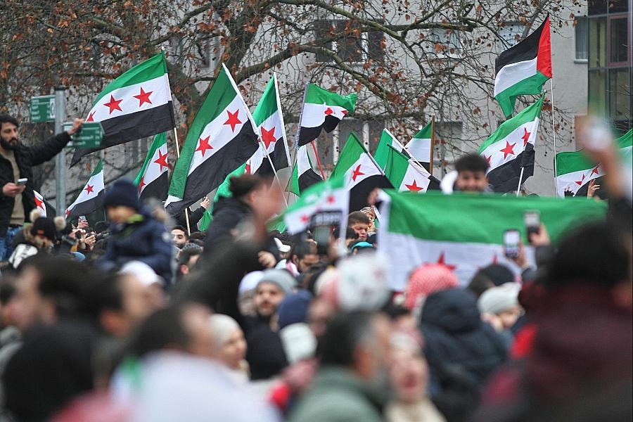 Dobrindt erweitert Zielgruppe für Abschiebungen nach Syrien