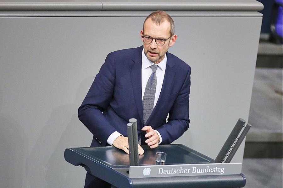 Röwekamp fordert Wehrpflicht-Entscheidung bis 2027 – SPD weiterhin dagegen
