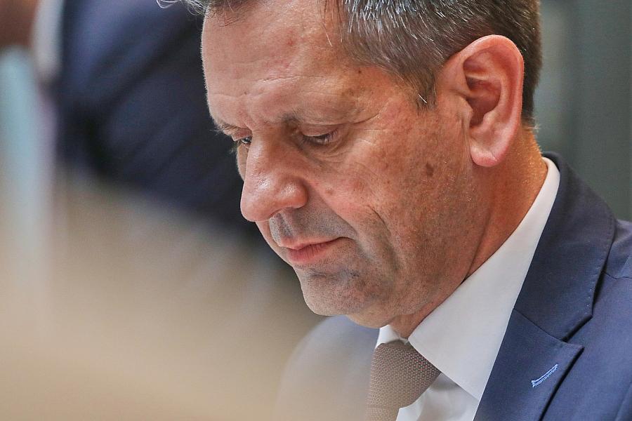 Lies warnt vor deutscher Abhängigkeit von China bei Batteriezellenproduktion