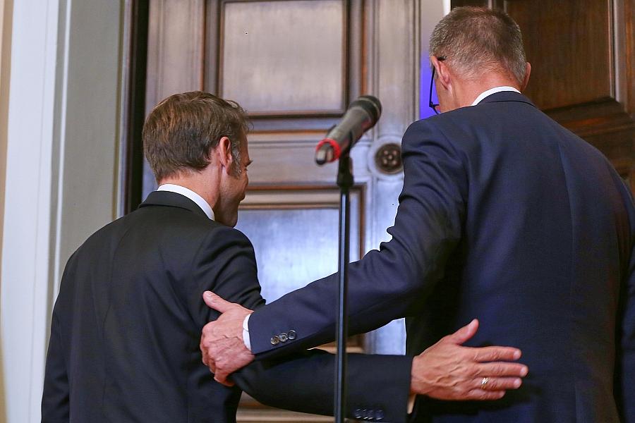 Bundesregierung vertraut weiter auf Handlungsfähigkeit Frankreichs