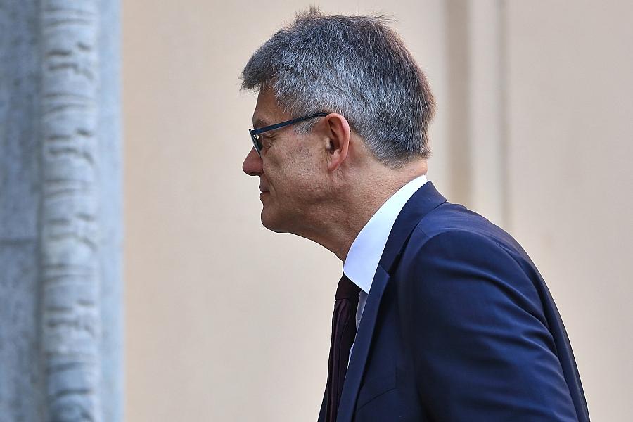 Bundesverkehrsminister Patrick Schnieder pausiert nach Kreislaufkollaps weiter – Vertretung bei Koalitionsausschuss