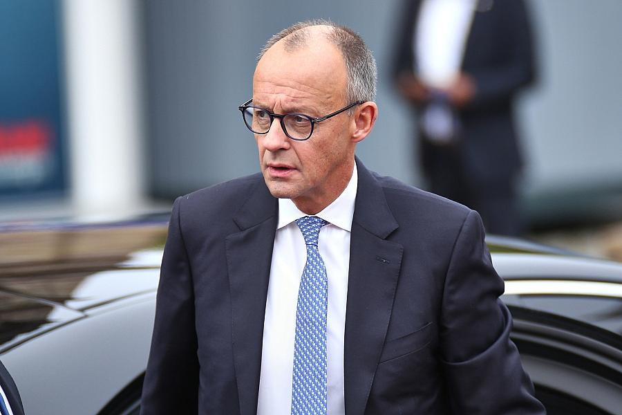 Friedrich Merz warnt an Jahrestag des 7. Oktobers vor neuer Welle des Antisemitismus in Deutschland