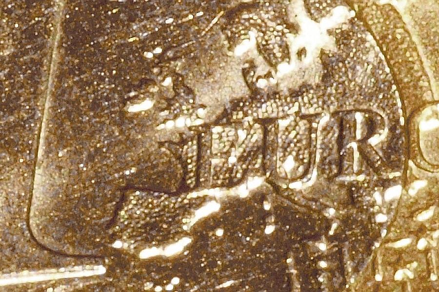 Verbraucherzentralen fordern kostenlosen und datenschutzfreundlichen digitalen Euro