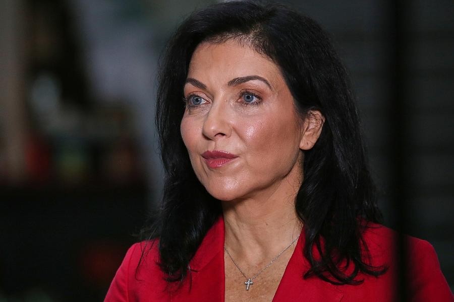 Covestro-Deal mit ADQ: Reiche verteidigt möglichen Deal