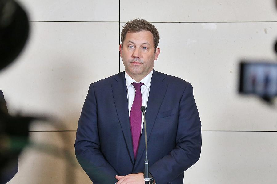 Klingbeil will Druck auf China wegen Ramschware erhöhen