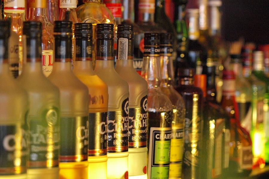 Wodka-Flaschen (Archiv)