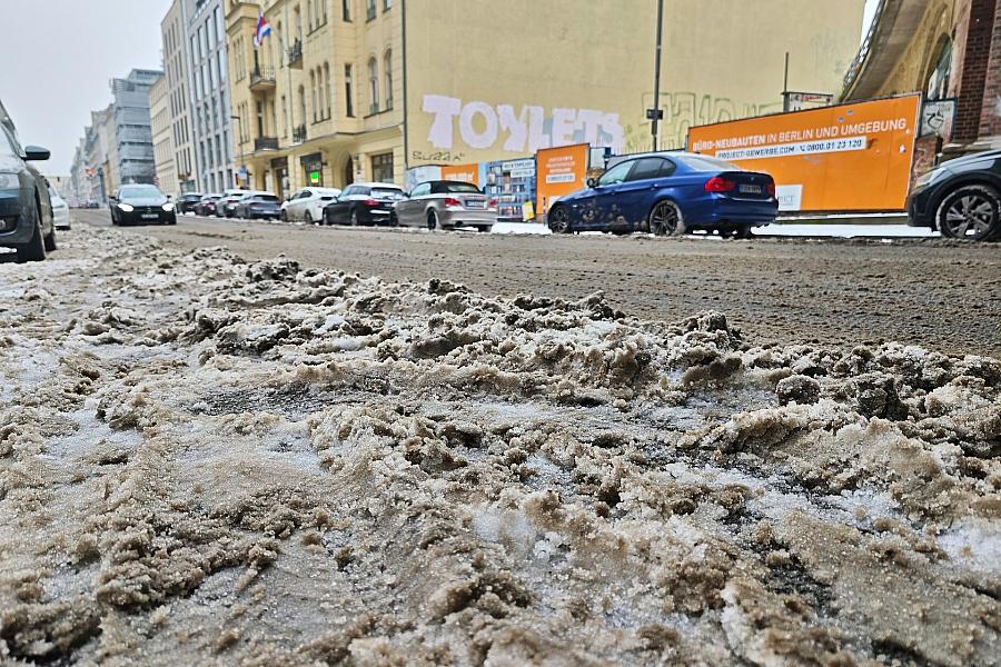 Schneematsch im Winter am 05.02.2026