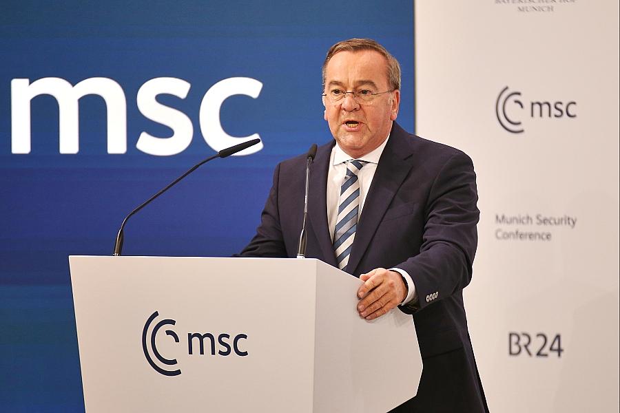 Streit um Milliardendeal für Kampfdrohnen: Widerstand im Bundestag wächst