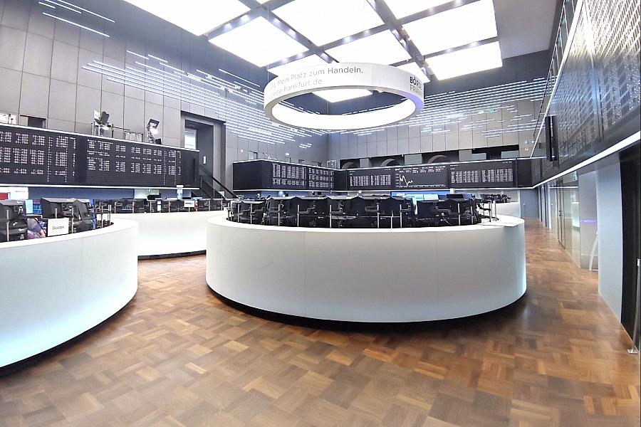 DAX startet mit Verlusten – Analyst: Zollurteil und Iran-Spannungen belasten Leitindex