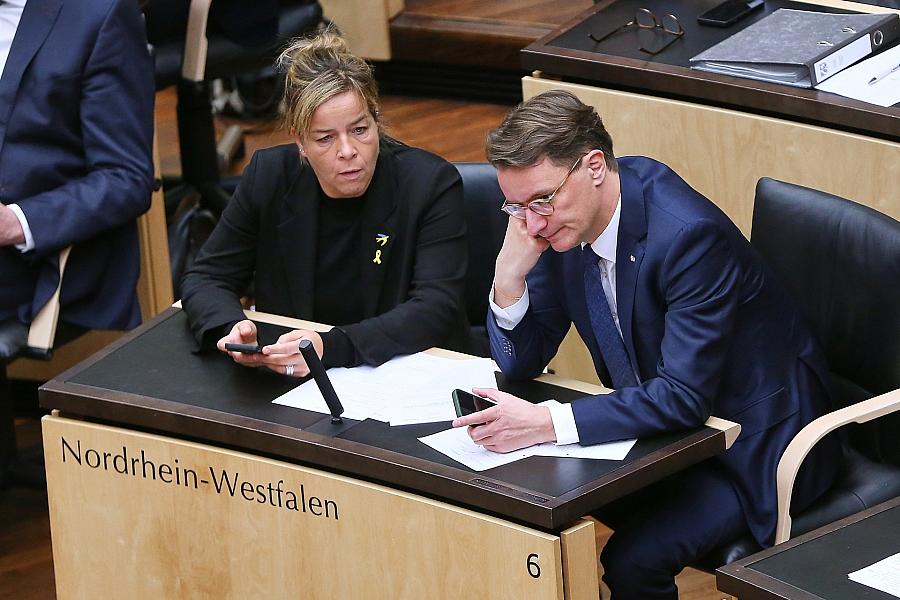 Mona Neubaur und Hendrik Wüst (Archiv)