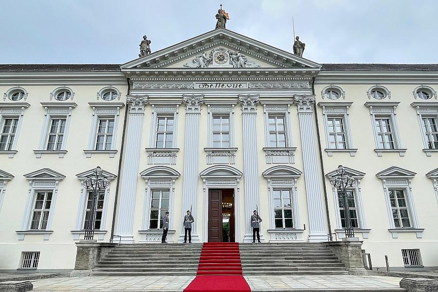 Schloss Bellevue (Archiv)