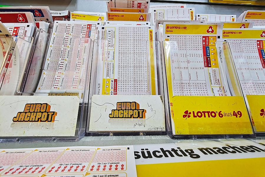 Spielscheine für Eurojackpot und Lotto 6 aus 49