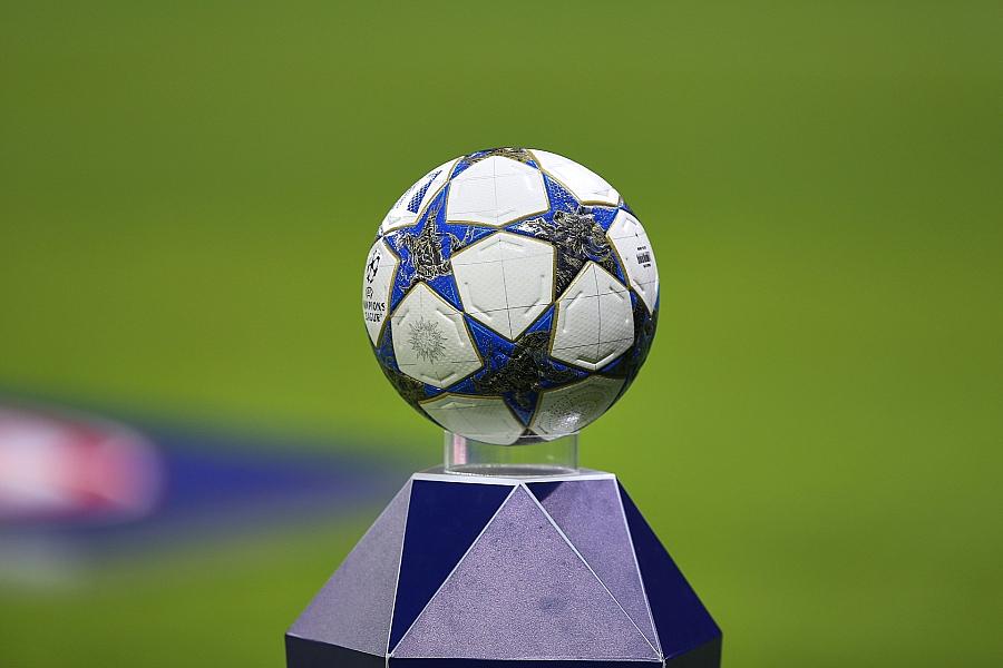 Özoguz kritisiert Infantino: Keine Rückkehr Russlands in den Weltfußball