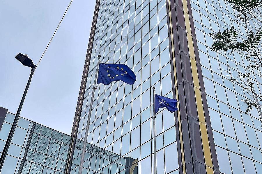 EU-Beamte warnen vor humanitären Folgen der Luftschläge in Iran