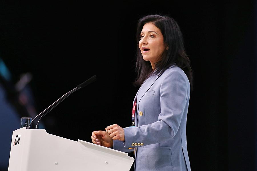 Ricarda Lang kritisiert Wirtschaftsministerin Reiche scharf für Energiepolitik in Iran-Krise