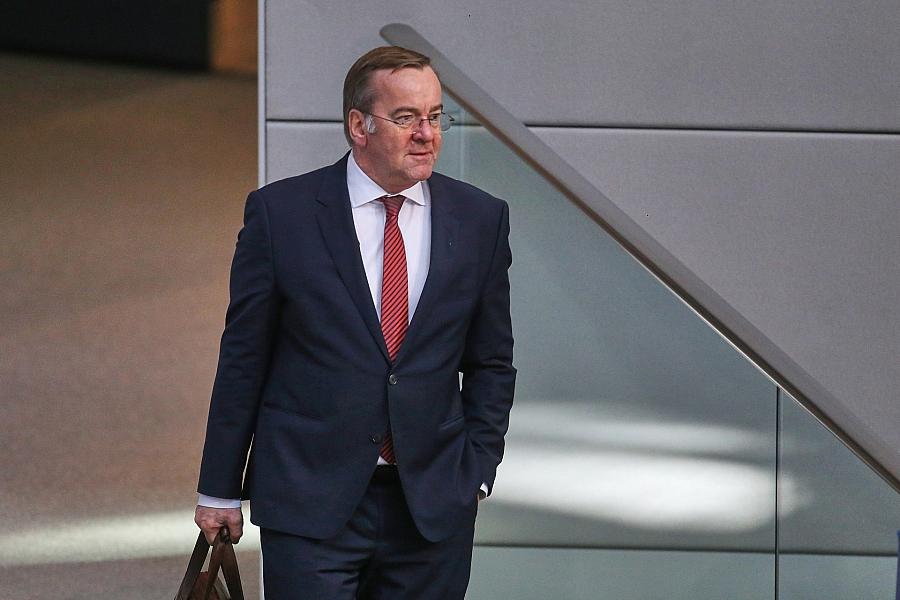 Umfrage: Pistorius einziger Minister mit Mehrheitszufriedenheit – Merz und Kabinett abgeschlagen