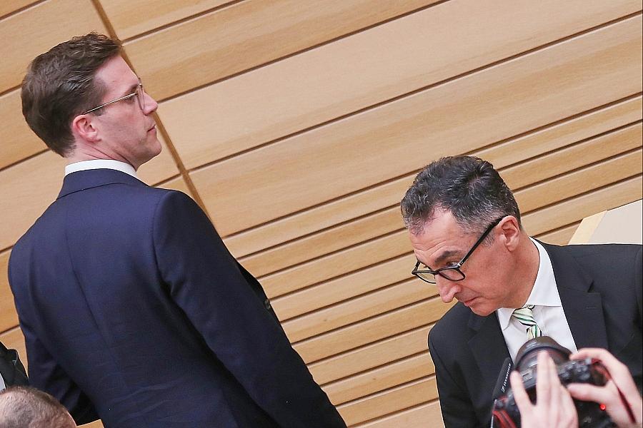 Bundesregierung hält sich aus Debatte um Machtteilung in Baden-Württemberg heraus