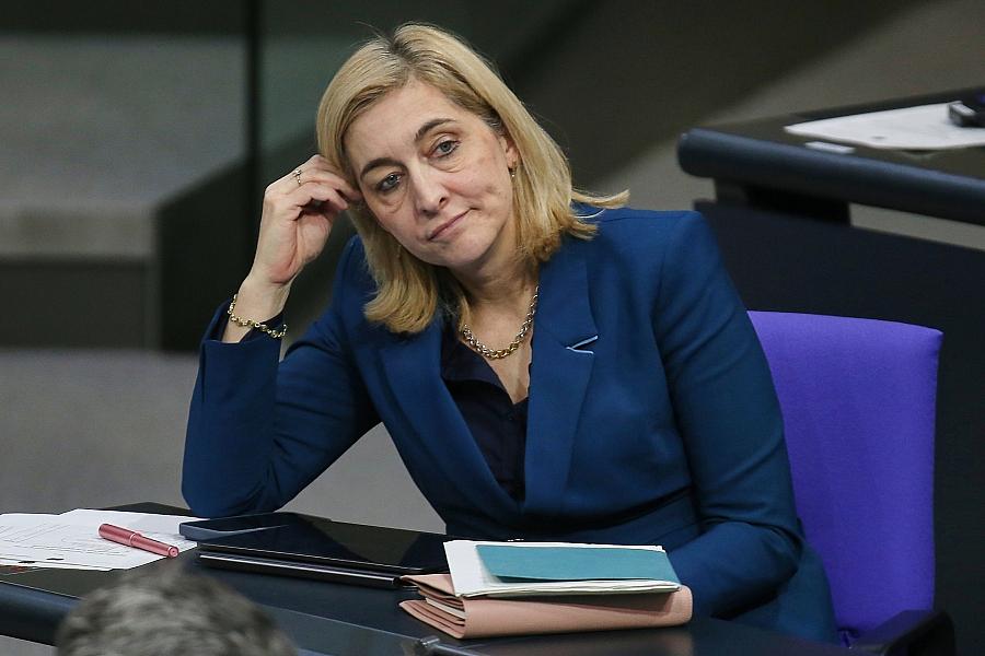 SPD drängt auf schnelles Sparpaket für Krankenkassen vor Sommerpause