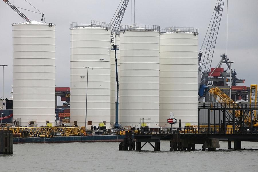 Grüne fordern von EU „Übergewinnsteuer“ gegen hohe Ölpreise