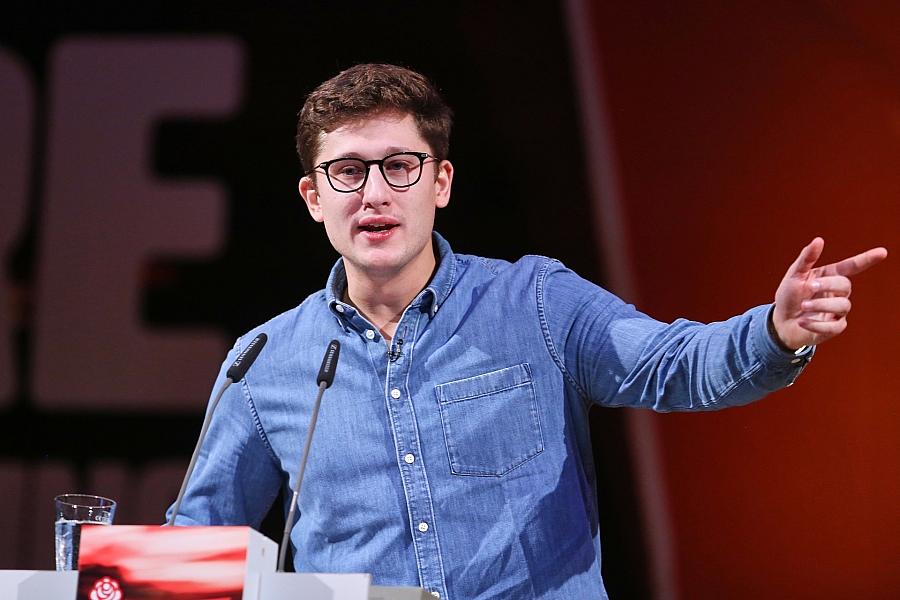 Juso-Chef Türmer fordert europäische Wehrhaftigkeit gegen USA und Tech-Milliardäre